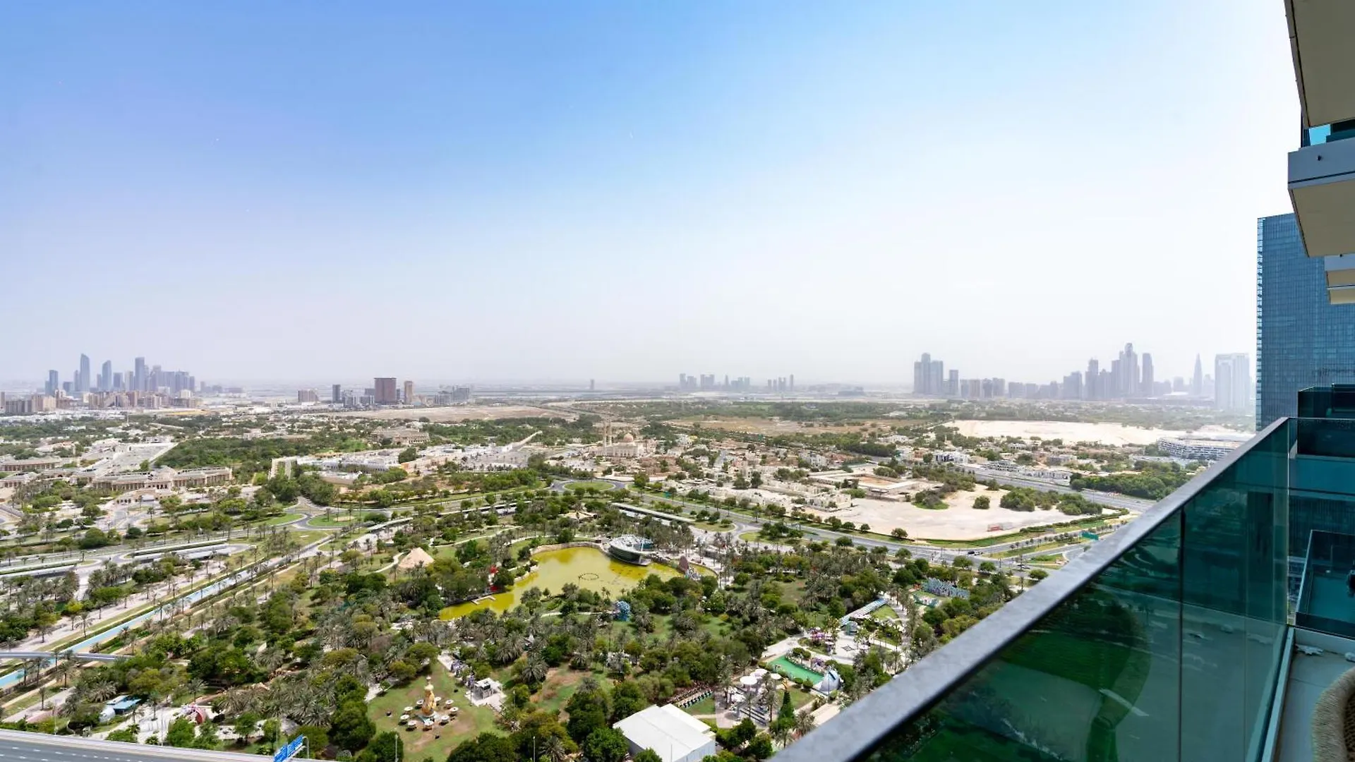 Lägenhet Elegant 2Br Suite In One Residence, Al Wasl - Ahlan Hh Dubai Förenade Arabemiraten